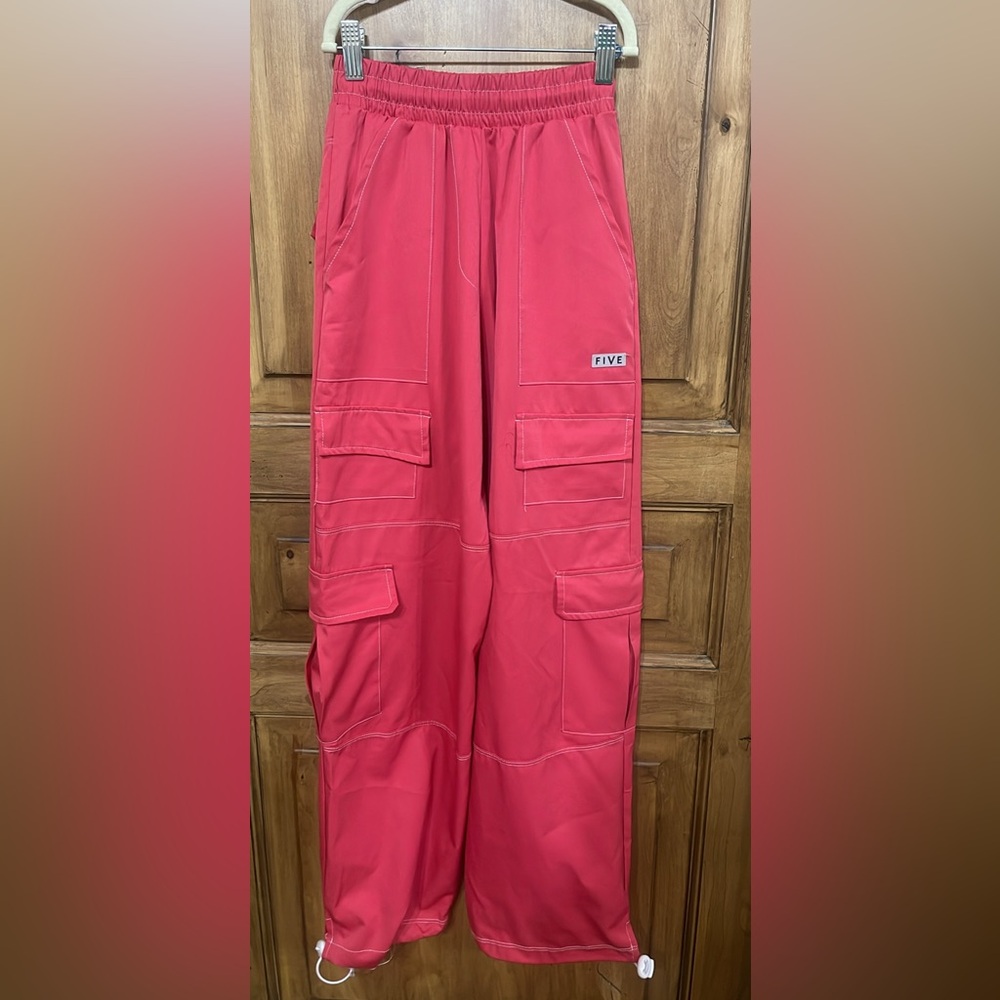 Five the Label cargos in pink size YXL